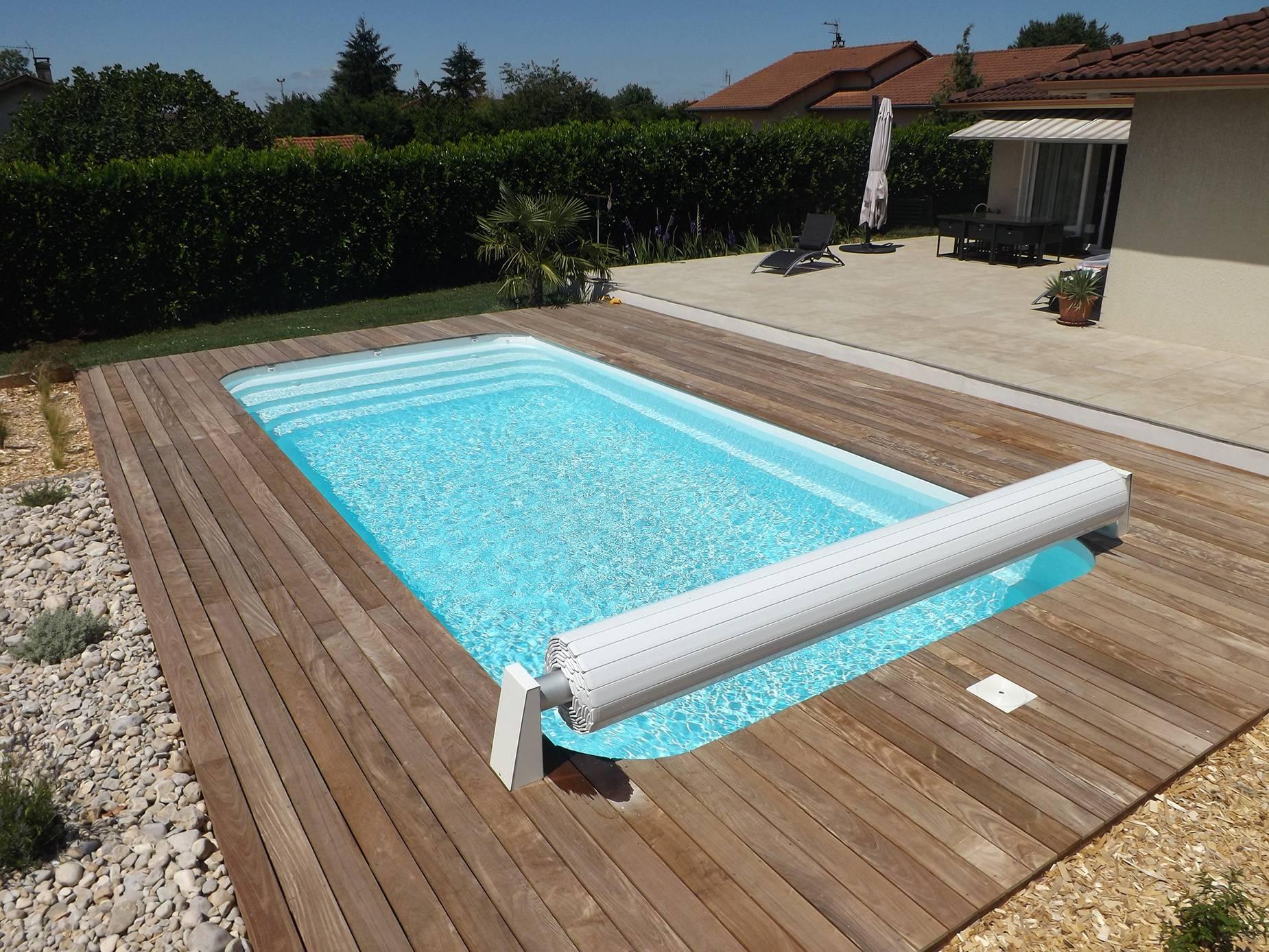 Déclic R 800 Piscine à fond plat de 8,00 m x 3,70 m x 1,50 m